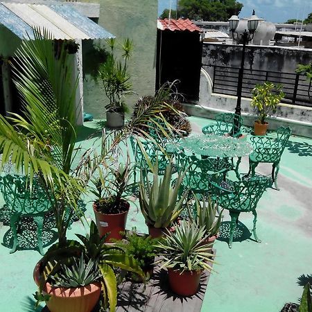 Hotel Y Hostal Casa Risueno Campeche Exterior foto